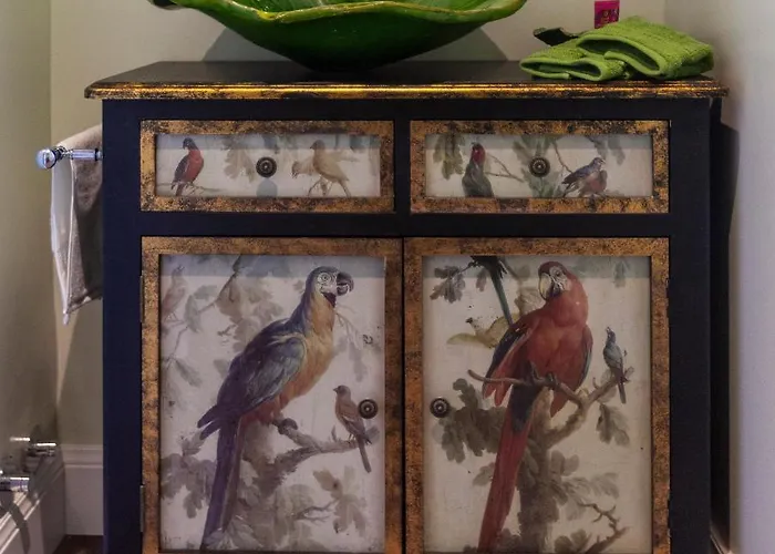 The Greenhouse Luxury On *