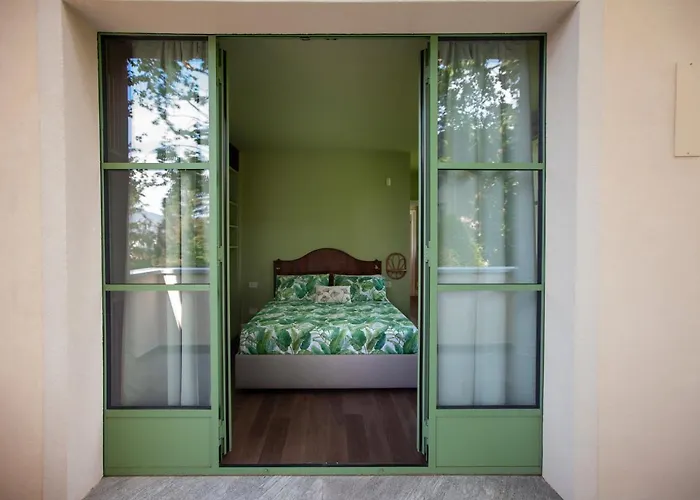 The Greenhouse Luxury On *