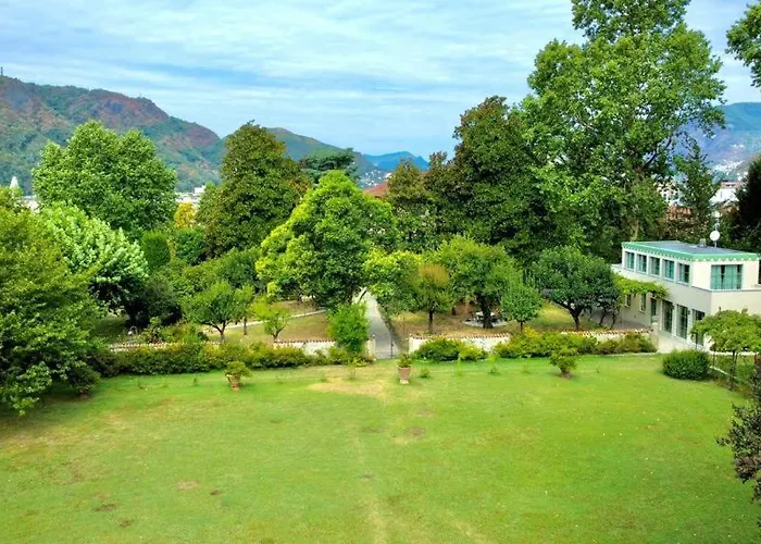 The Greenhouse Luxury On *