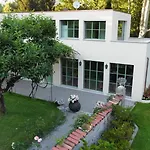 The Greenhouse Luxury On Como